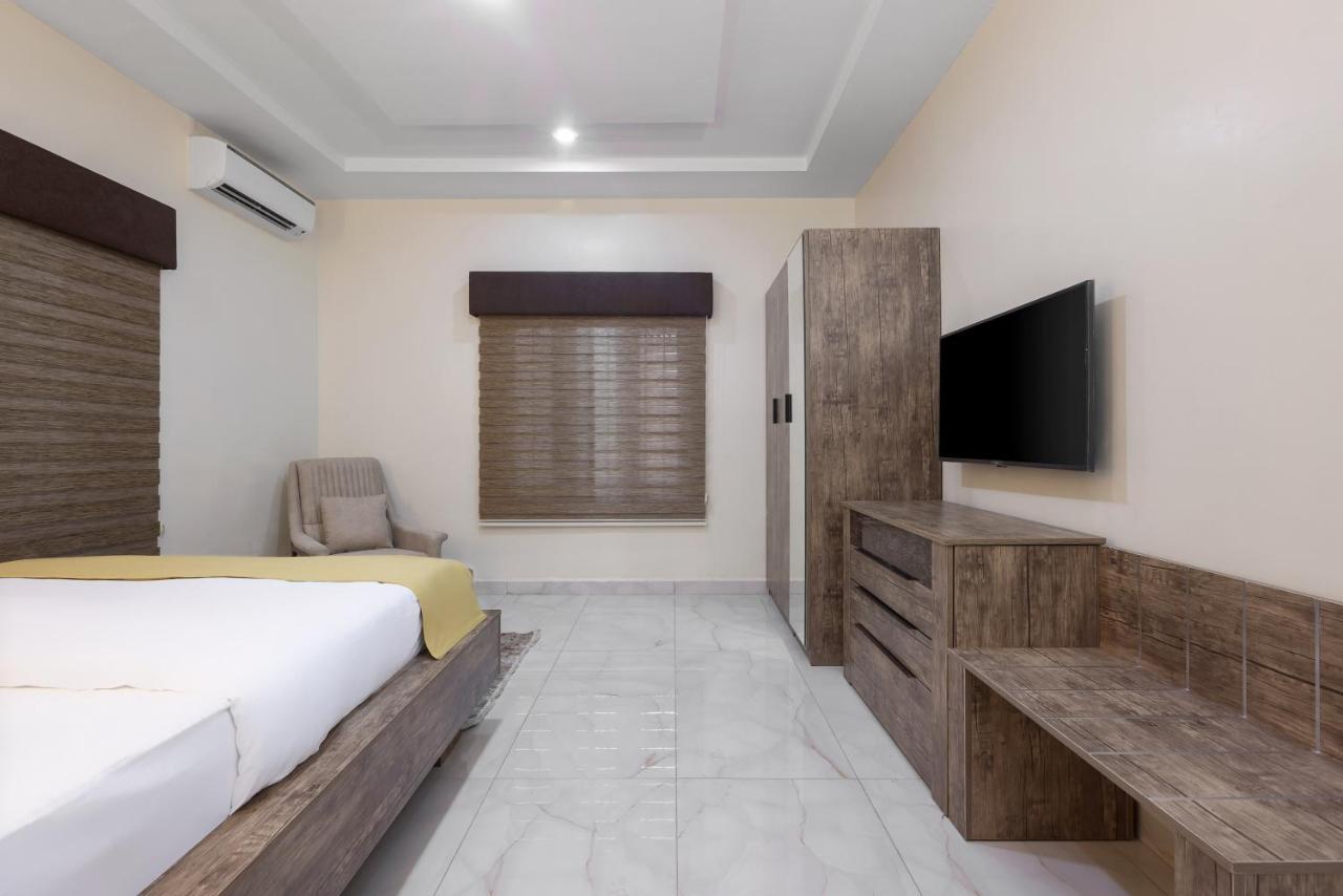 Bkt Cribs - Apartments & Suites Abuja Ngoại thất bức ảnh
