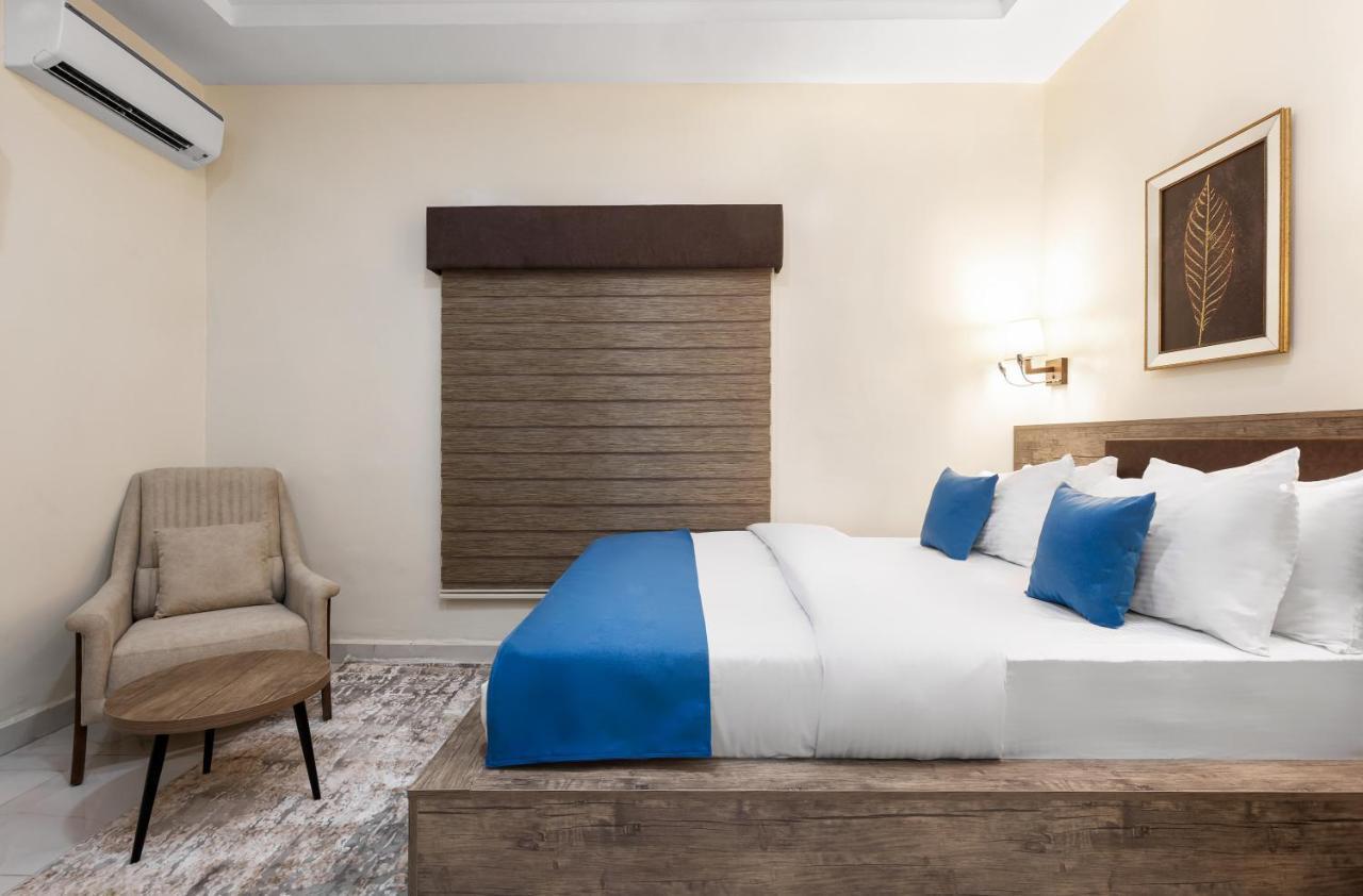 Bkt Cribs - Apartments & Suites Abuja Ngoại thất bức ảnh