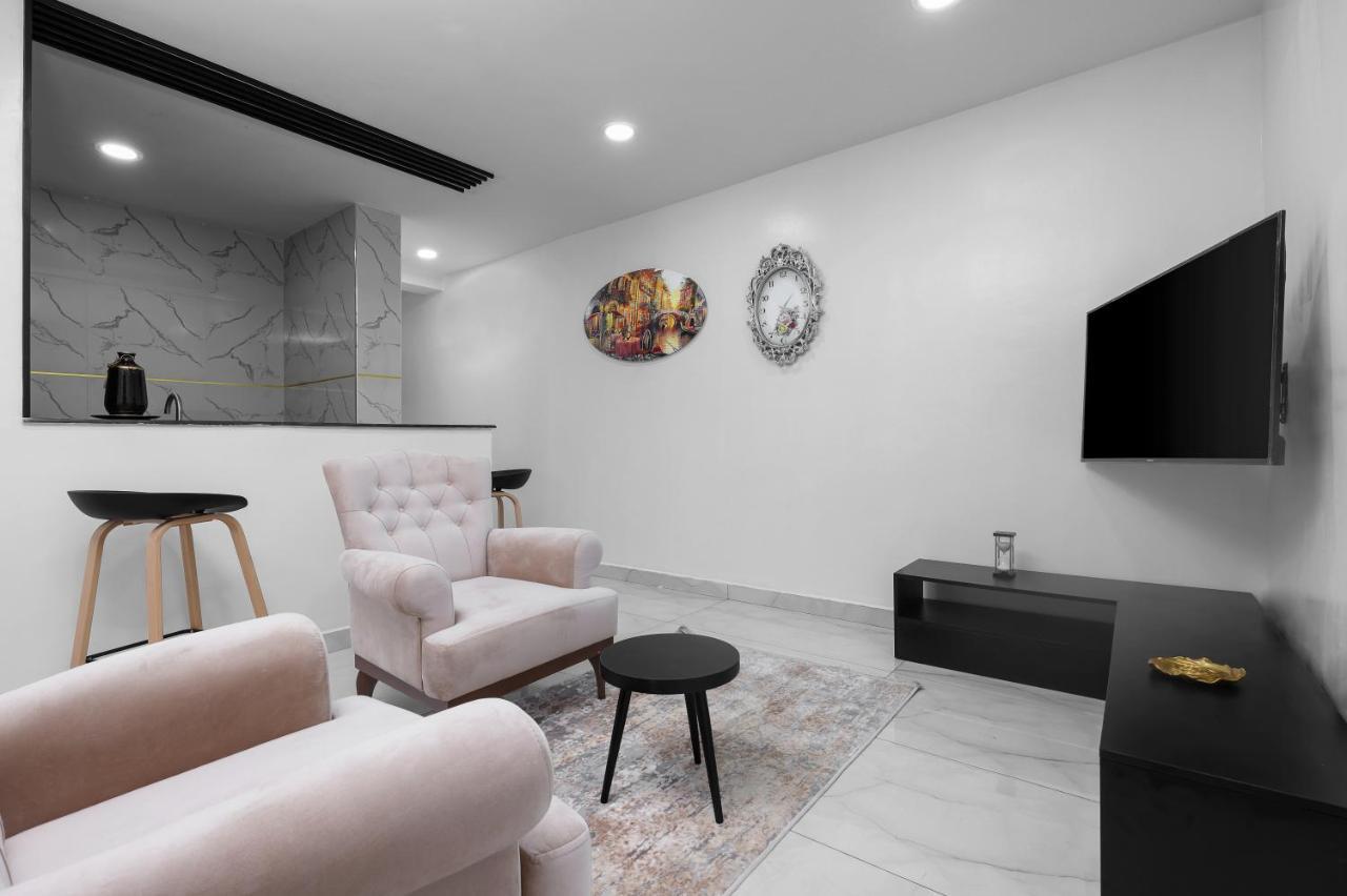 Bkt Cribs - Apartments & Suites Abuja Ngoại thất bức ảnh